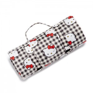 Black Hello Kitty Hello Kitty x Baggu 50th Anniversary Puffy Picnic Blanket (Black Gingham) | NZ_HK46801