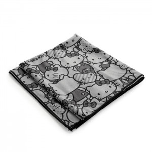 Grey Hello Kitty Hello Kitty Bath Towel (Pretty Pose Monochrome Series) | NZ_HK80348
