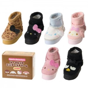 Multicolor Hello Kitty Sanrio Characters Bag Charm Blind Box (Winter Boots Series 1) | NZ_HK88704
